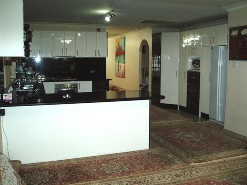 127 Mccredie Road, Guildford West, Guildford West - Thumbnail 3