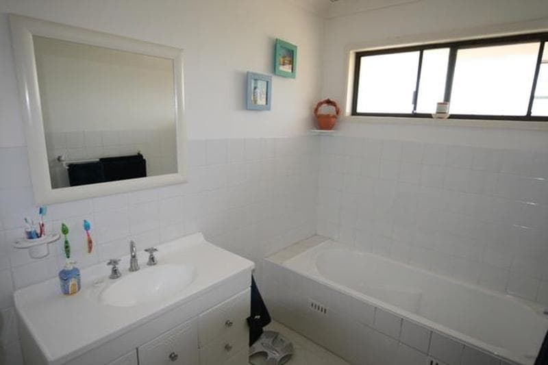 45 Solander Road, Kings Langley, Kings Langley - Thumbnail 4