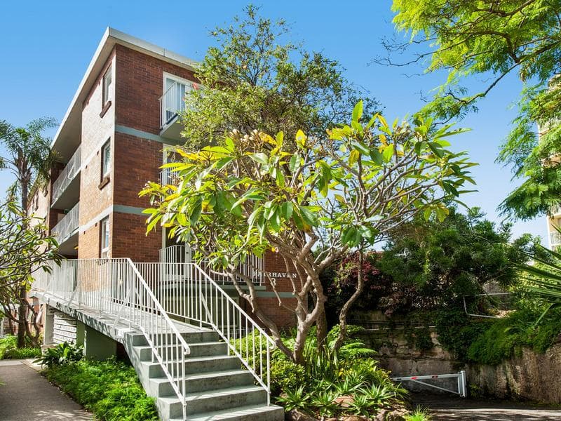 1																										Brenan St
														
								Fairfield, NSW 2165, Potts Point - Thumbnail 5