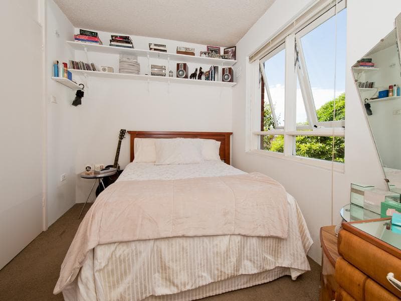 1																										Brenan St
														
								Fairfield, NSW 2165, Potts Point - Thumbnail 7