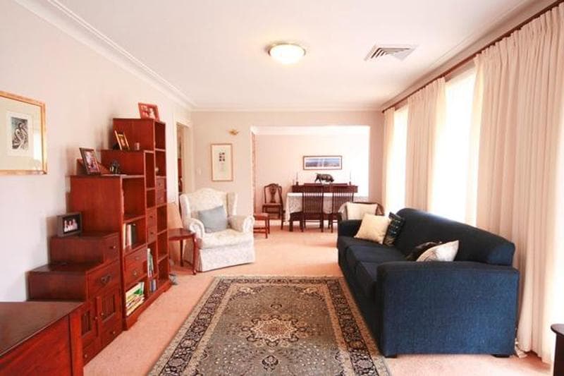 7 Conway Pl, Kings Langley, Kings Langley - Thumbnail 2