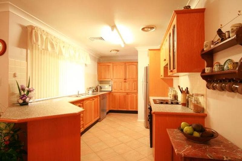 7 Conway Pl, Kings Langley, Kings Langley - Thumbnail 3