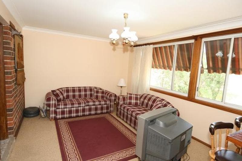 23 Plymouth Crescent, Kings Langley, Kings Langley - Thumbnail 3