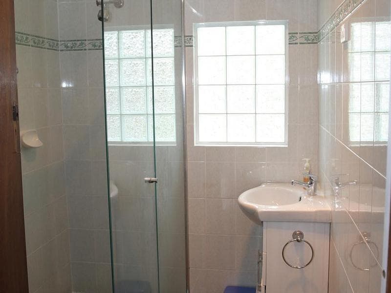 13 Orchard Road, Fairfield, Fairfield - Thumbnail 5
