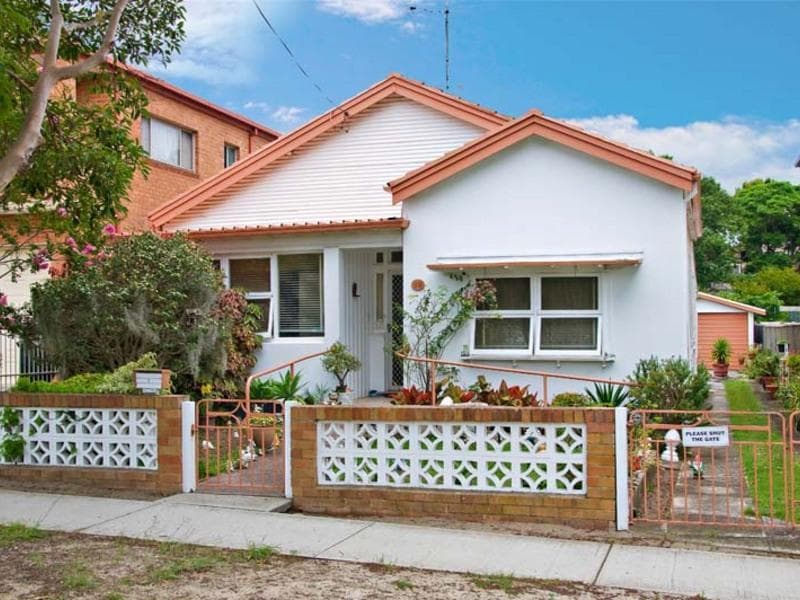 29/400																										Glenmore Road
														
								Paddington, NSW 2021, Maroubra - Image 1