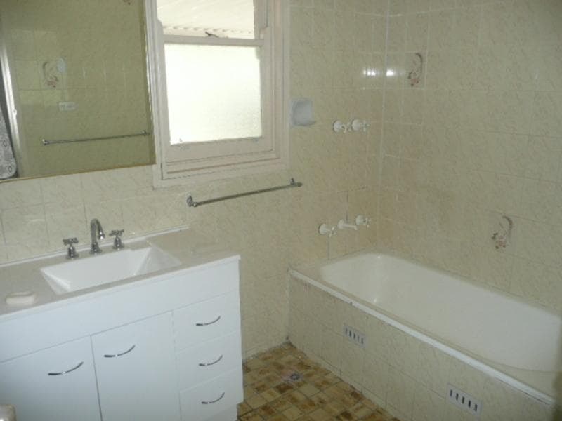 5 Weisal Place, Willmot, Willmot - Thumbnail 5