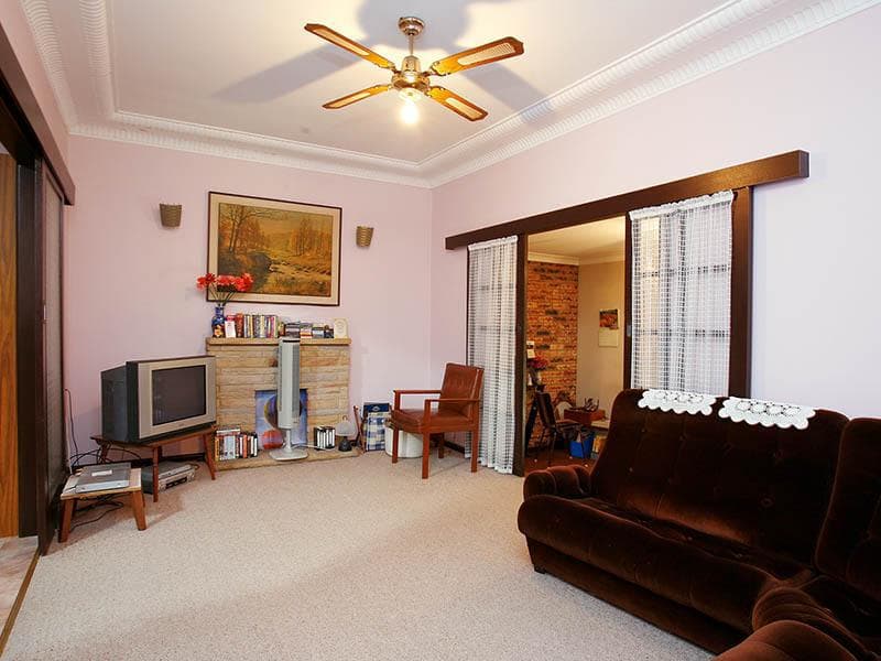 4 Princes Street, Guildford, Guildford - Thumbnail 3