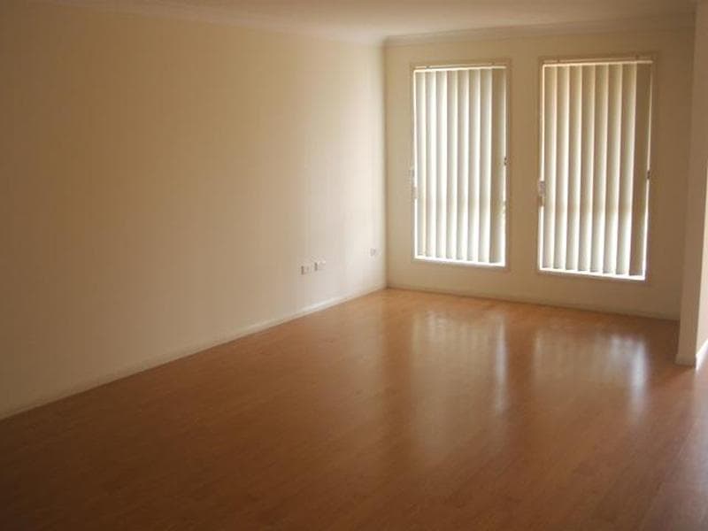 21b St Helens Cl, West Hoxton, West Hoxton - Thumbnail 4