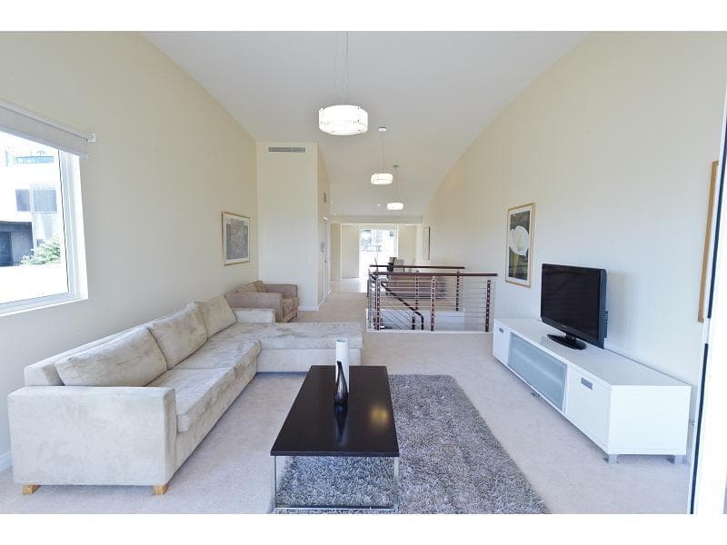 1																										Brenan St
														
								Fairfield, NSW 2165, Dee Why - Image 1