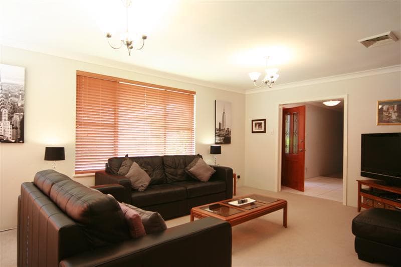 38/6																										Stanley Street
														
								Darlinghurst, NSW 2010, Kings Langley - Thumbnail 6