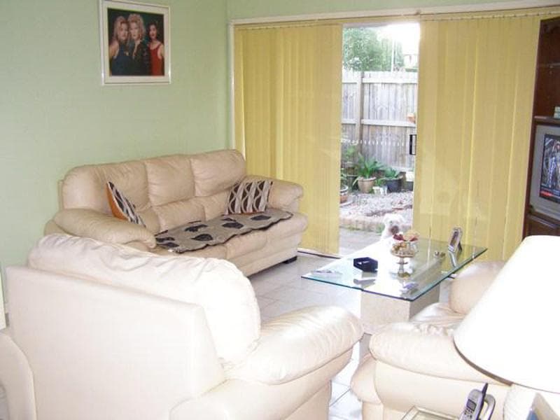 1/56 Harris Street, Fairfield, Fairfield - Thumbnail 2