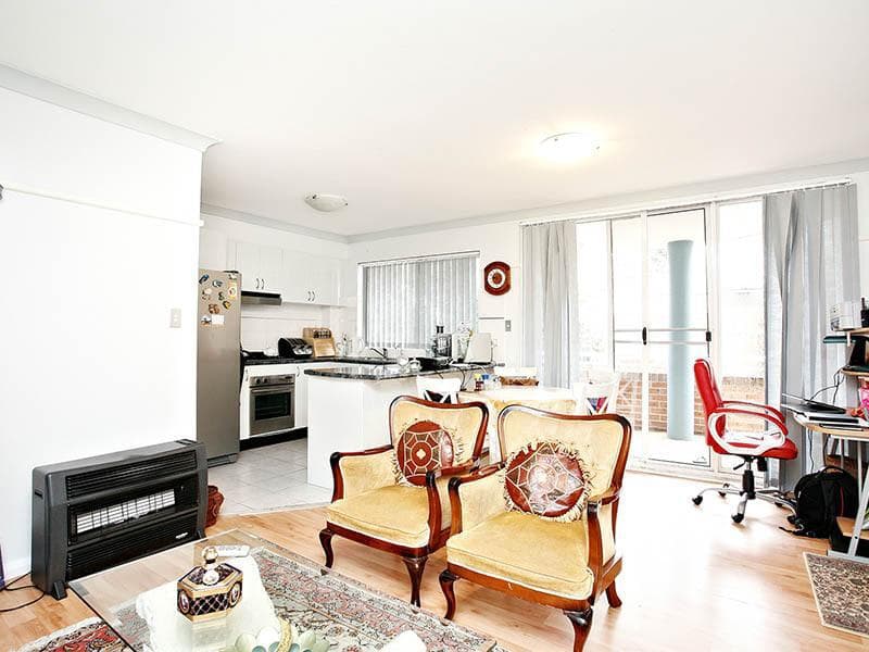 7/5-7 Tottenham Street, Harris Park, Harris Park - Thumbnail 2