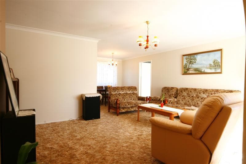9/335-339																										Blaxcell Street
														
								Granville, NSW 2142, Kings Langley - Thumbnail 2