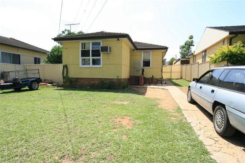 17 Charlton Rd, Lalor Park, Lalor Park - Image 1