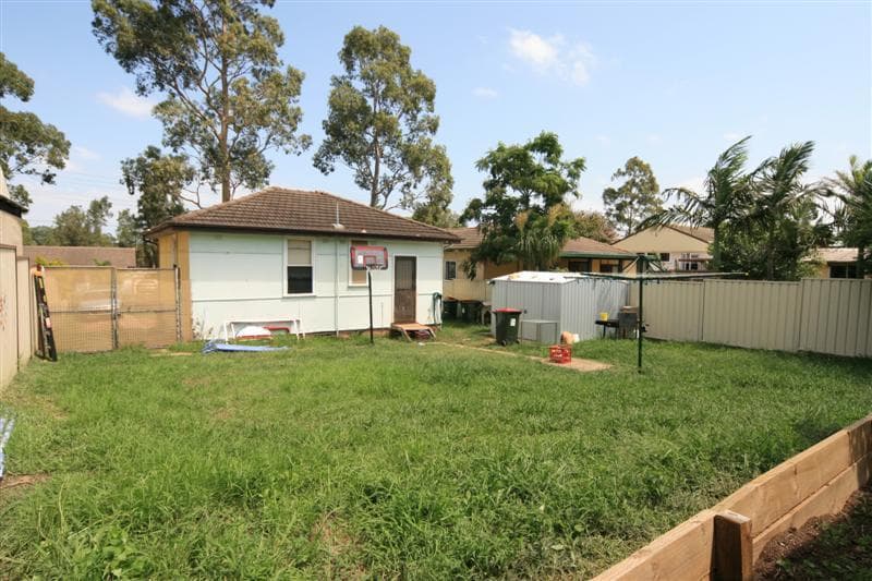 17 Charlton Rd, Lalor Park, Lalor Park - Thumbnail 5