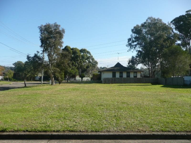 2 Pacha Place, Shalvey, Shalvey - Image 1