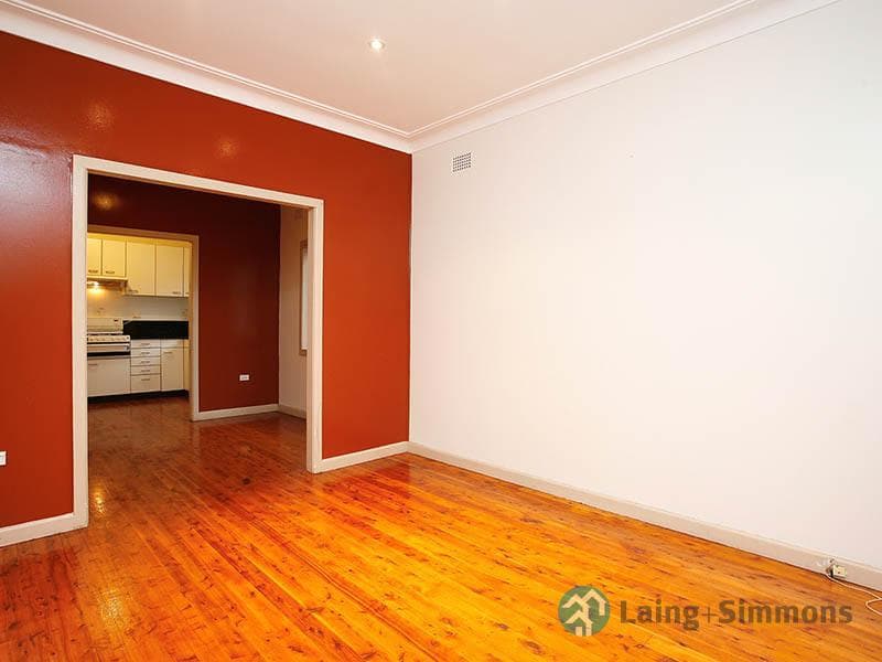 1/36																										Clyde Street
														
								Granville, NSW 2142, Granville - Thumbnail 5