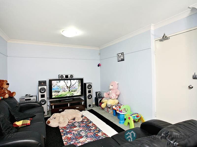 12/3-5 Marsden Street, Granville, Granville - Thumbnail 2