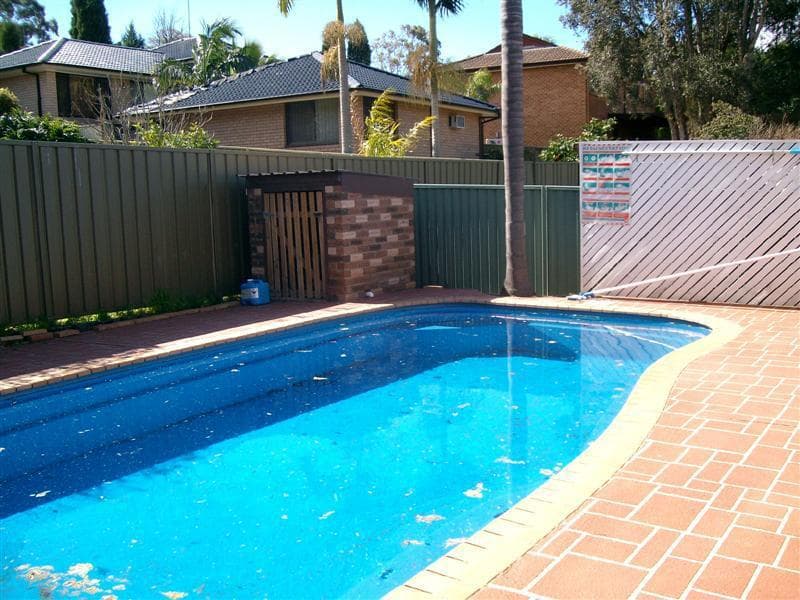30 Sanders Crescent, Kings Langley, Kings Langley - Image 1