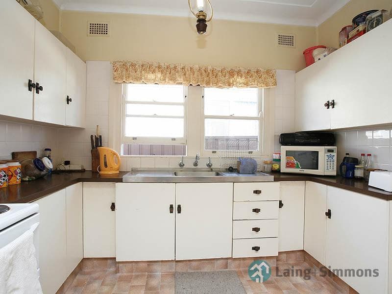 1/36																										Clyde Street
														
								Granville, NSW 2142, Guildford - Thumbnail 2