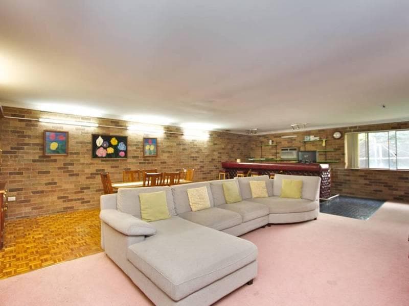 42 Binalong Road, Pendle Hill, Pendle Hill - Thumbnail 2