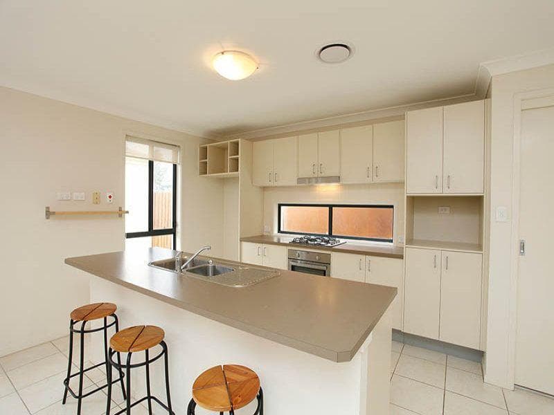 11/54-58																										Broomfield Street
														
								Cabramatta, NSW 2166, Ropes Crossing - Thumbnail 2