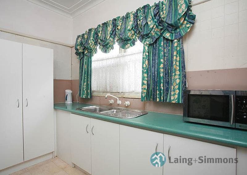 1a Salisbury Road, Guildford, Guildford - Thumbnail 2