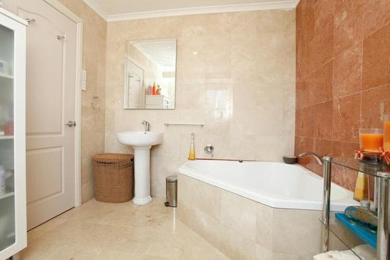1/36																										Clyde Street
														
								Granville, NSW 2142, Minchinbury - Thumbnail 6