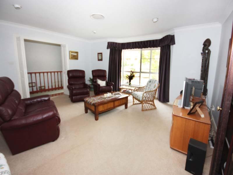 6 Moruya Drive, Port Macquarie, Port Macquarie - Thumbnail 2