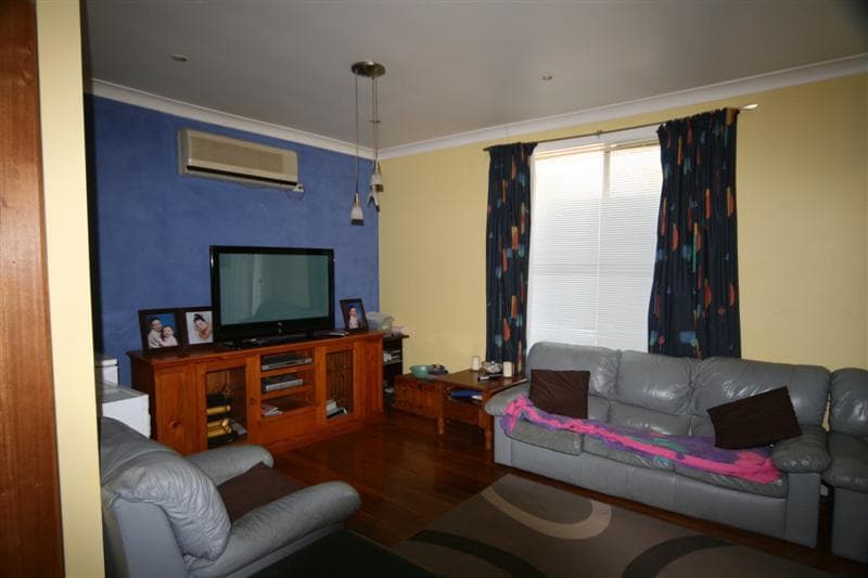 11/54-58																										Broomfield Street
														
								Cabramatta, NSW 2166, Lalor Park - Thumbnail 2
