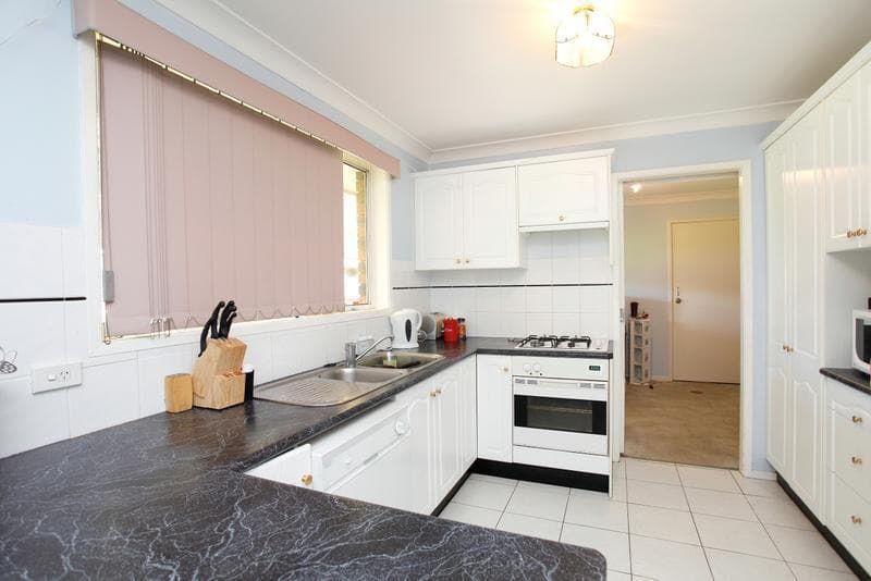4 Feather St, St Clair, St Clair - Thumbnail 2