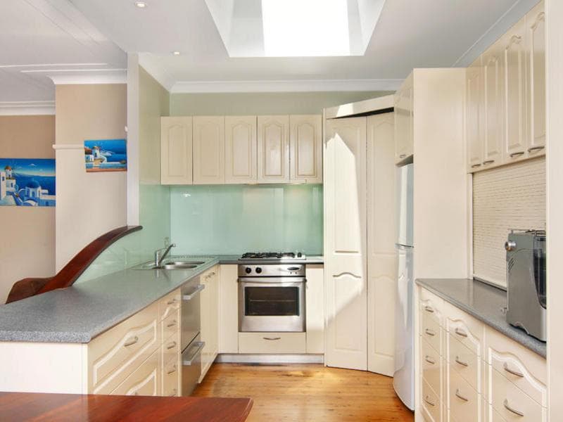 30 Laurence Street, Pennant Hills, Pennant Hills - Thumbnail 2