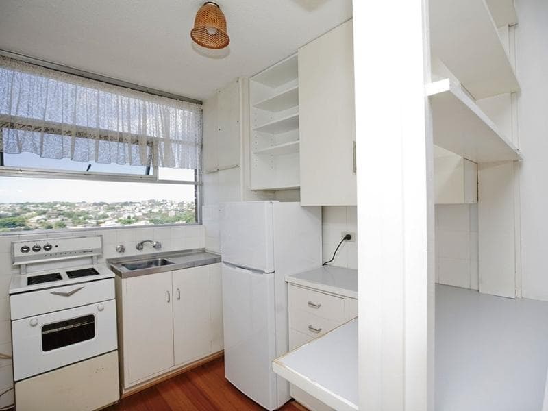 39/10 Barncleuth Square, Elizabeth Bay, Elizabeth Bay - Thumbnail 4