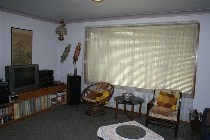 71 James Cook Drive, Kings Langley, Kings Langley - Thumbnail 3