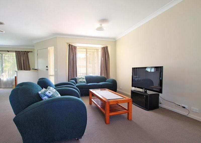12 Vardy Court, Helensburgh, Helensburgh - Thumbnail 4