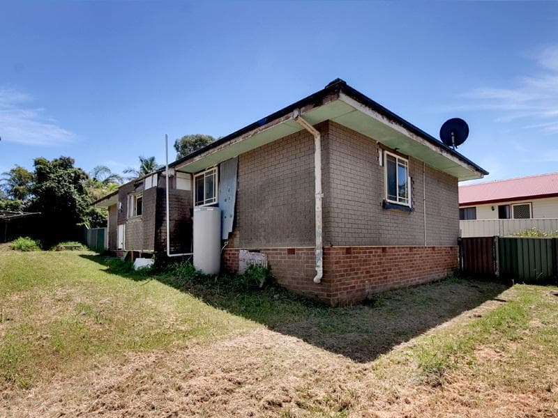 9/15																										Blaxcell Street
														
								Granville, NSW 2142, Helensburgh - Thumbnail 7