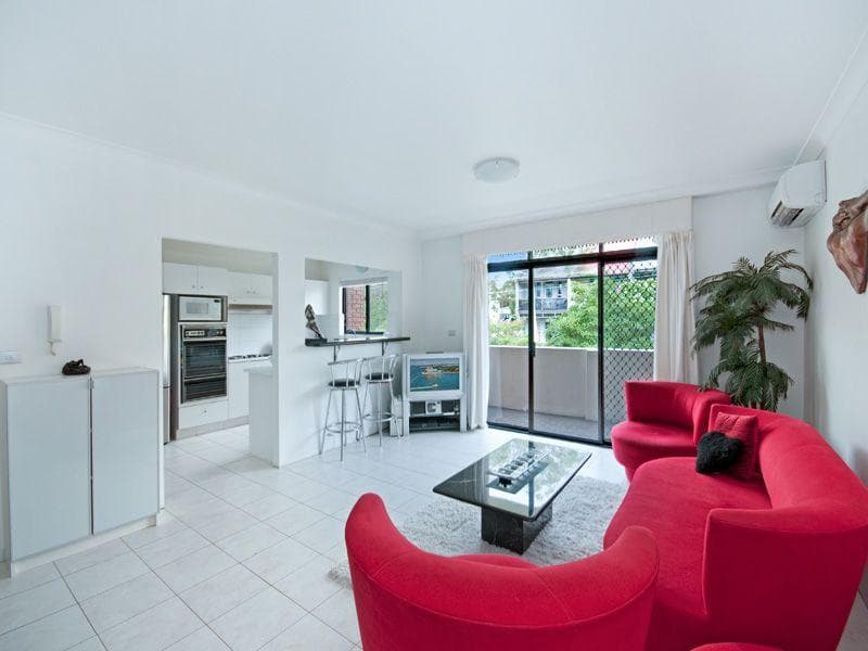 213-215 Bridge Rd, Glebe, Glebe - Thumbnail 3