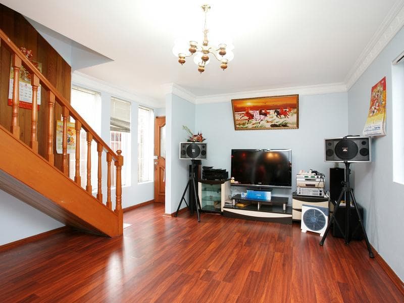 35a Duke Street, Canley Heights, Canley Heights - Thumbnail 3