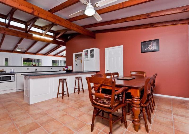 8 Yarranabee Road, Port Macquarie, Port Macquarie - Thumbnail 2