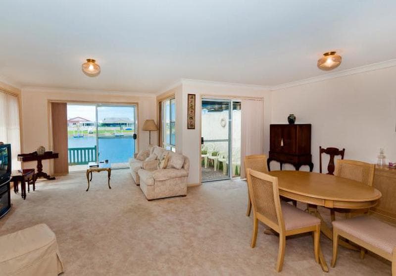 40 Commodore Crescent, Port Macquarie, Port Macquarie - Thumbnail 2