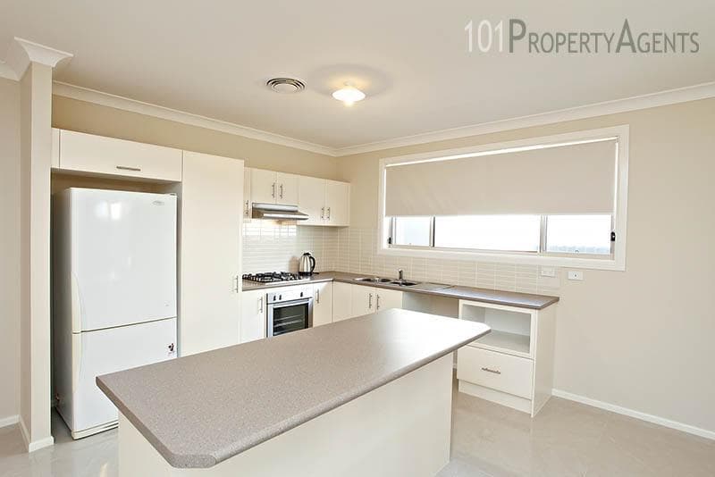 19 Wiseman Cir, Ropes Crossing, Ropes Crossing - Thumbnail 4