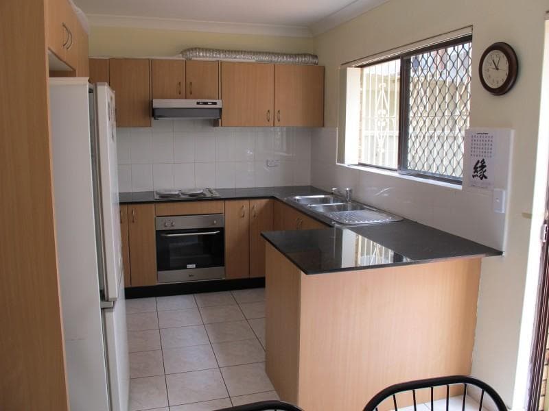 5/120 Gladstone Street, Cabramatta, Cabramatta - Thumbnail 2