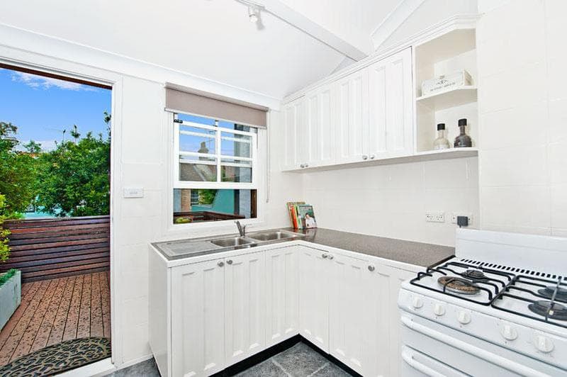 42 Andreas Street, Petersham, Petersham - Thumbnail 6