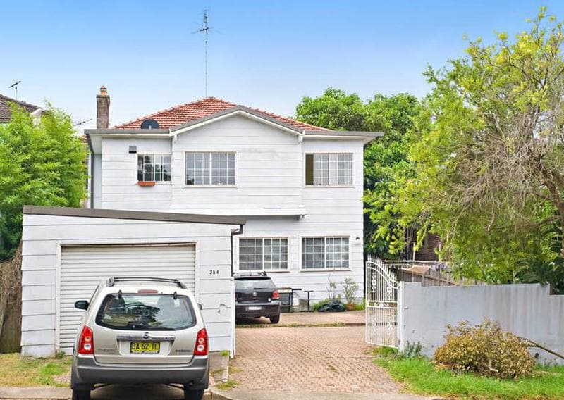 254 Clovelly Road, Coogee, Coogee - Thumbnail 3