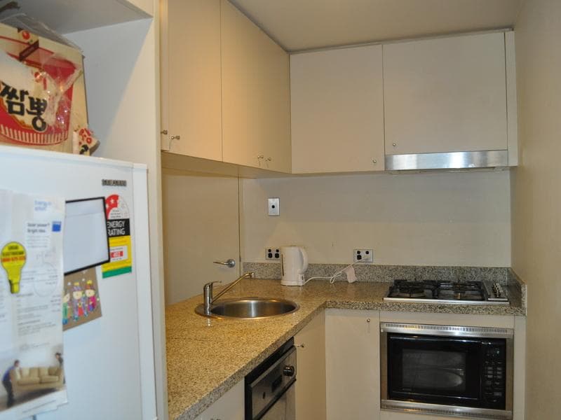 1106/1 Sergeants Lane, St Leonards, St Leonards - Thumbnail 3