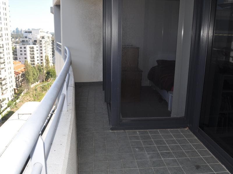 1106/1 Sergeants Lane, St Leonards, St Leonards - Thumbnail 6