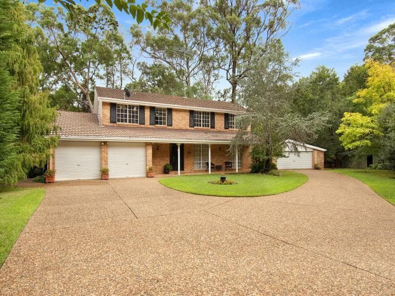 1 Swan Place, Pennant Hills, Pennant Hills - Image 1