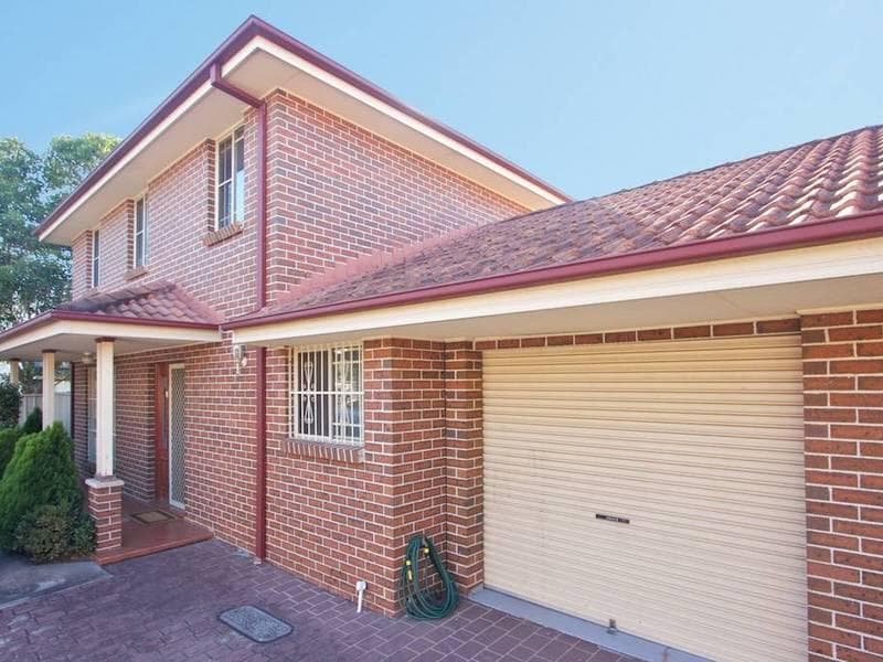 2/63a Wentworth Avenue, Wentworthville, Wentworthville - Image 1