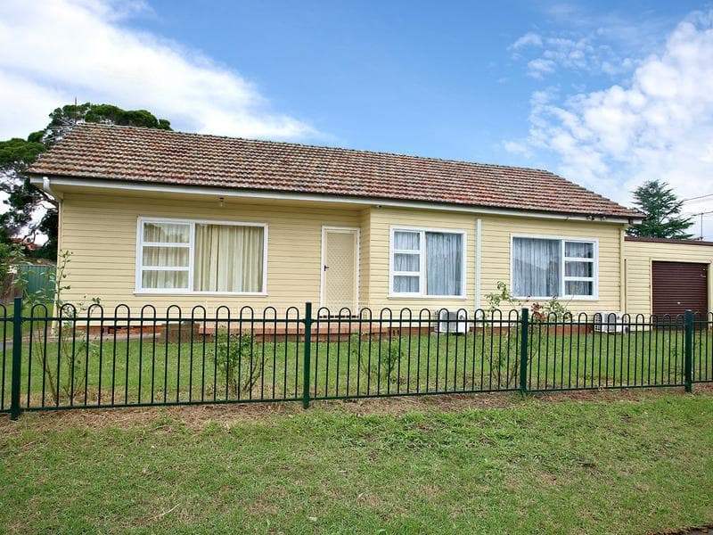 23 Cockburn Crescent, Fairfield East, Fairfield East - Image 1