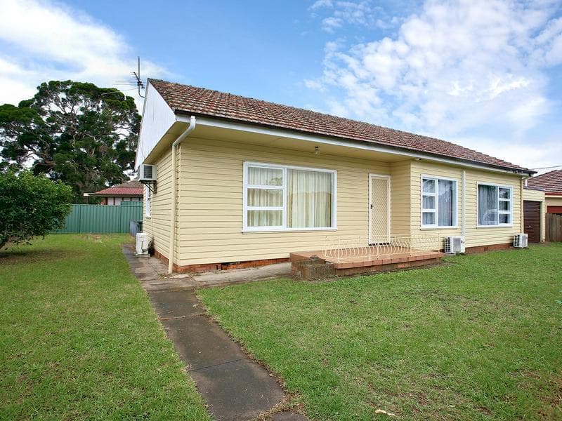 23 Cockburn Crescent, Fairfield East, Fairfield East - Thumbnail 3